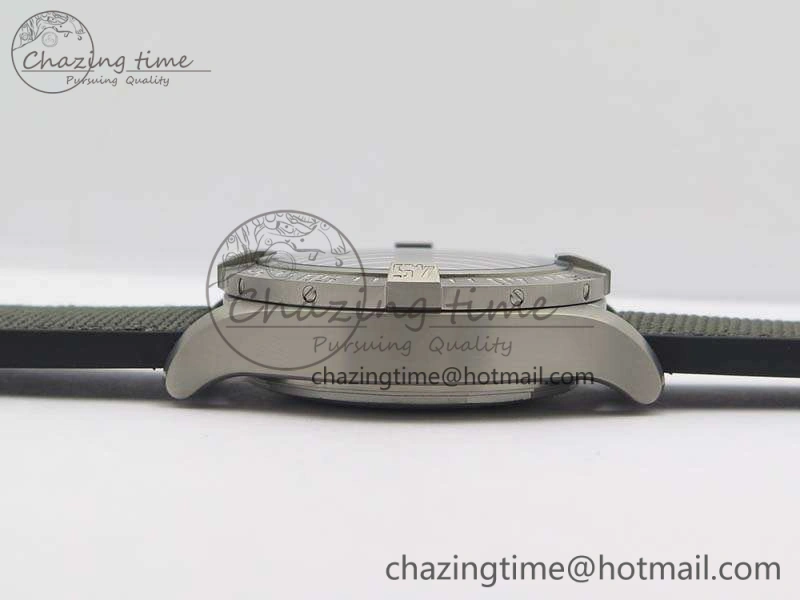 ZipUp Avenger Bandit Titanium GF 1:1 Best Edition Gray Dial On Gray Nylon Strap A7750 (Free Extra Strap) 5694