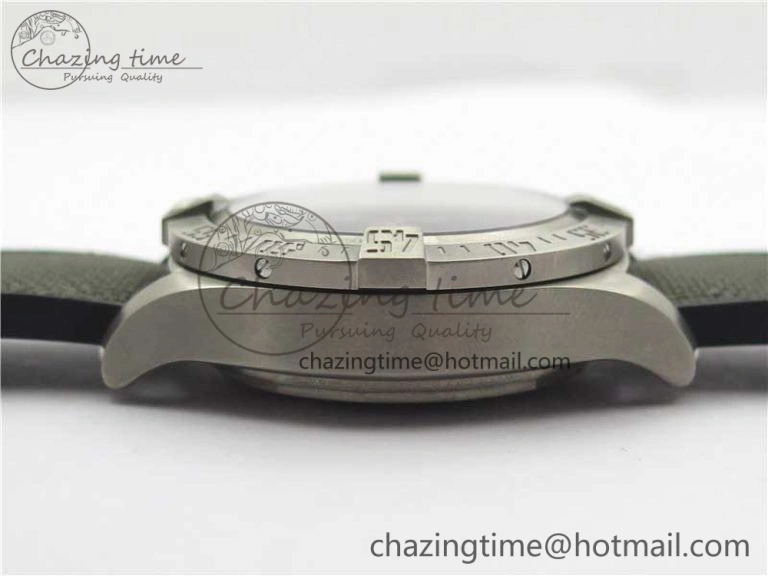 Avenger Bandit Titanium V9F 1:1 Best Edition Gray Dial on Gray Nylon Strap A Effortless 5569