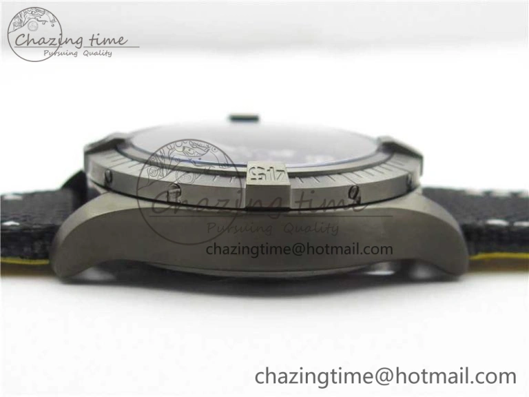 Sophisticated Avenger Bandit V13317 Titanium DLC B50 Best Edition Black Dial on Black Nylon Strap A 5573