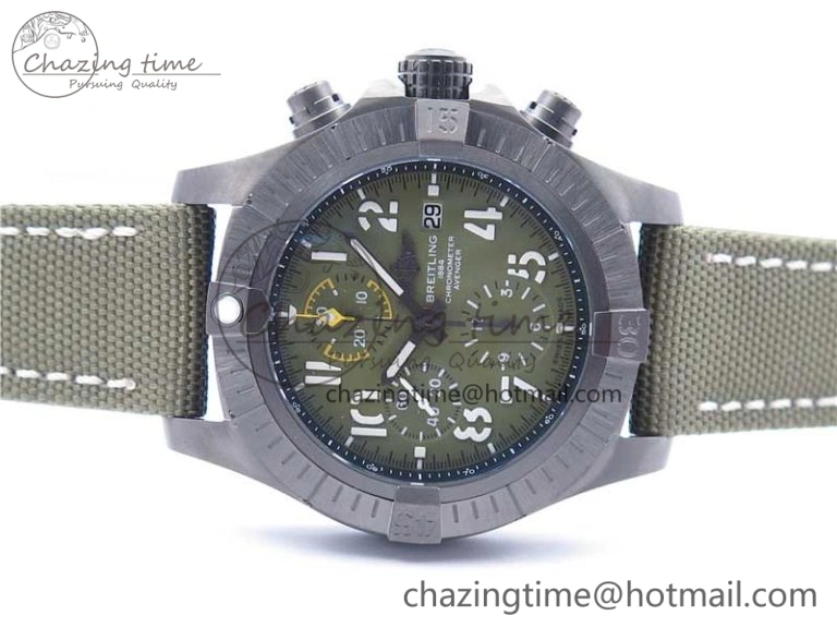Compact Avenger Bandit V13317 Titanium DLC B50 Best Edition Green Dial on Green Nylon Strap A 5570