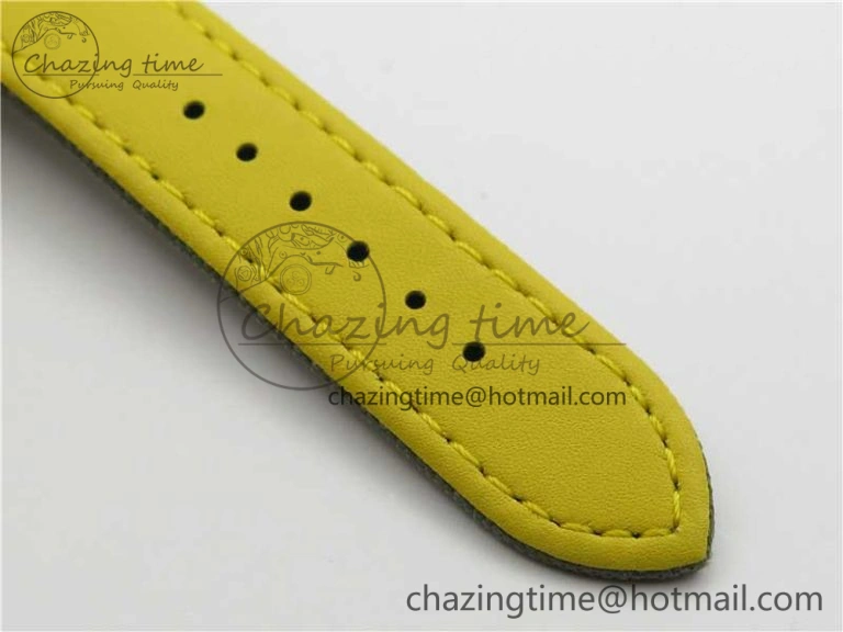 Compact Avenger Bandit V13317 Titanium DLC B50 Best Edition Green Dial on Green Nylon Strap A 5570