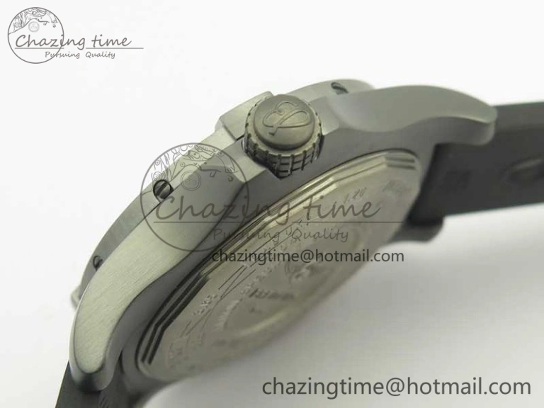 Effortless Avenger Blackbird V17311 Ti DLC 1:1 Best Edition Black CF Dial on Rubber Strap A 5606
