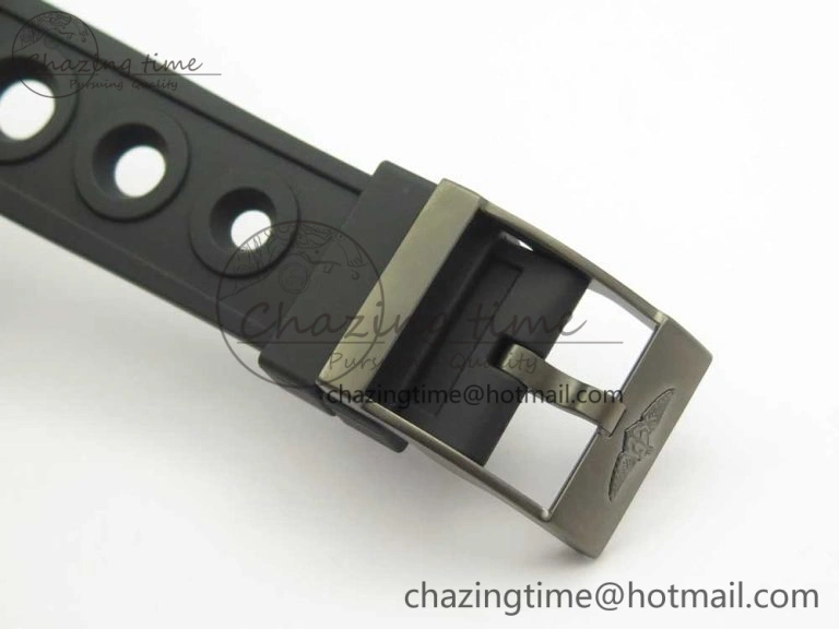 Avenger Blackbird V17311 Ti DLC 1:1 Best Edition Black Dial Diamonds Bezel on Rubber Strap A EasyMatch 5605
