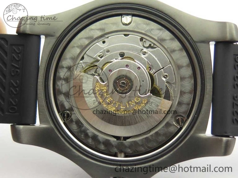 Avenger Blackbird V17311 Ti DLC 1:1 Best Edition Black Dial Diamonds Bezel on Rubber Strap A EasyMatch 5605