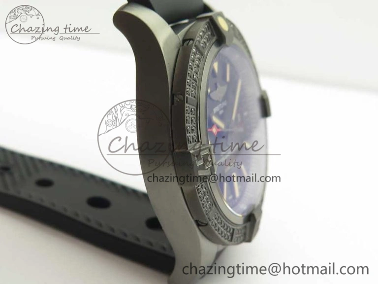 Avenger Blackbird V17311 Ti DLC 1:1 Best Edition Black Dial Diamonds Bezel on Rubber Strap A EasyMatch 5605