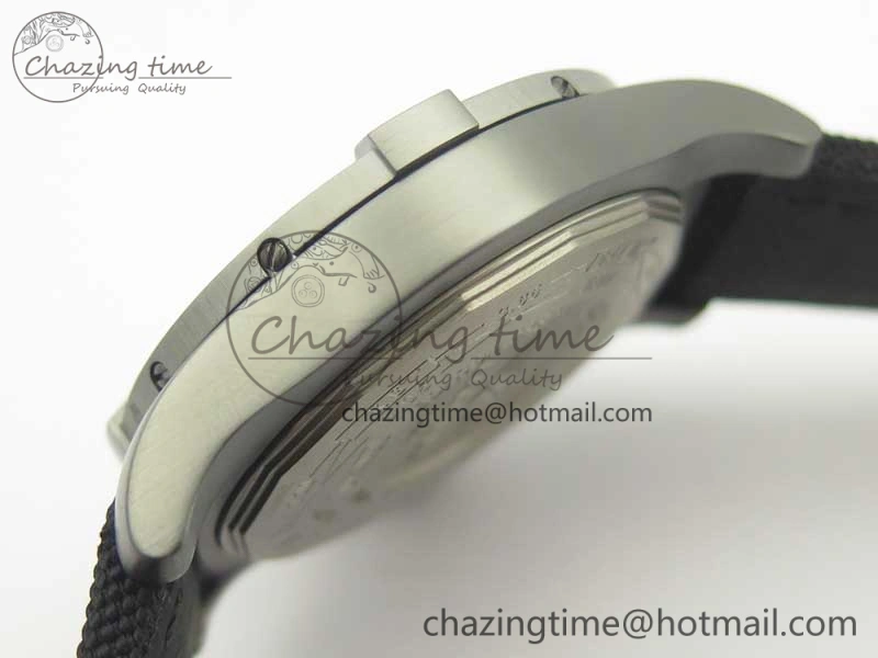 Original Avenger Blackbird V17311 Ti DLC 1:1 Best Edition Black Dial on Nylon Strap A 5608