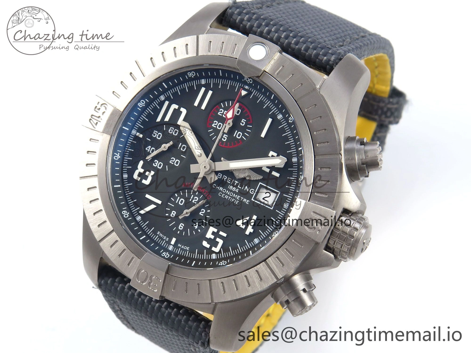 Vibrant Avenger Chrono 45mm TF 1:1 Best Edition Gray Dial on Gray Nylon Strap A 5432