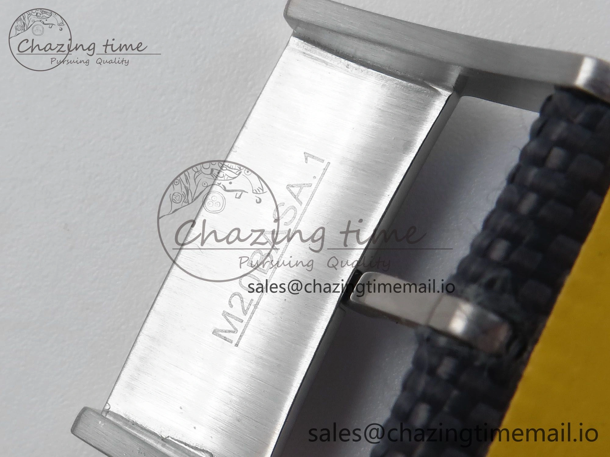 Vibrant Avenger Chrono 45mm TF 1:1 Best Edition Gray Dial on Gray Nylon Strap A 5432