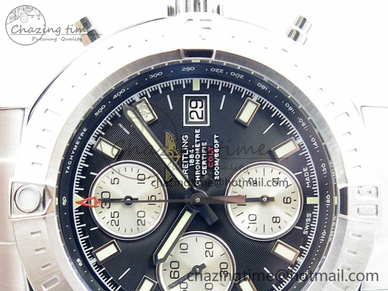 Avenger Chronograph 43mm SS B12F Best Edition Black Dial on SS Bracelet A Lightweight 5584