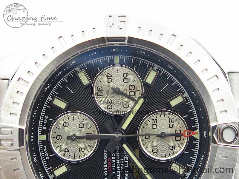 Avenger Chronograph 43mm SS B12F Best Edition Black Dial on SS Bracelet A Lightweight 5584