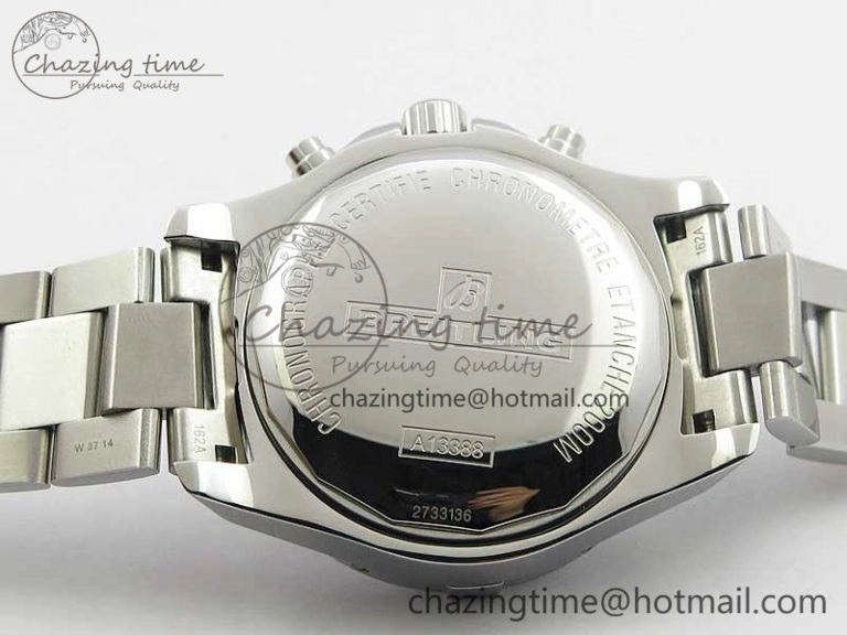Avenger Chronograph 43mm SS B12F Best Edition White Dial on SS Bracelet A EasyMatch 5585