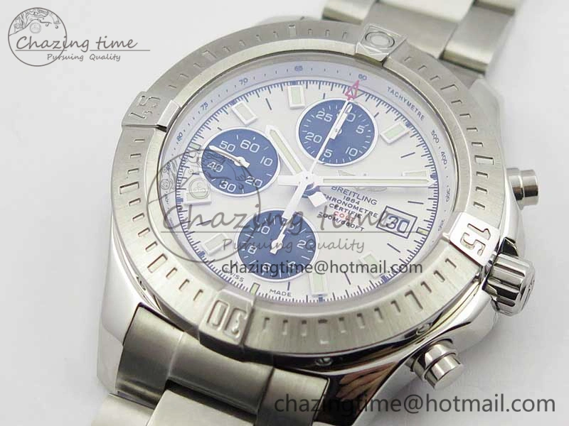 Avenger Chronograph 43mm SS B12F Best Edition White Dial on SS Bracelet A EasyMatch 5585