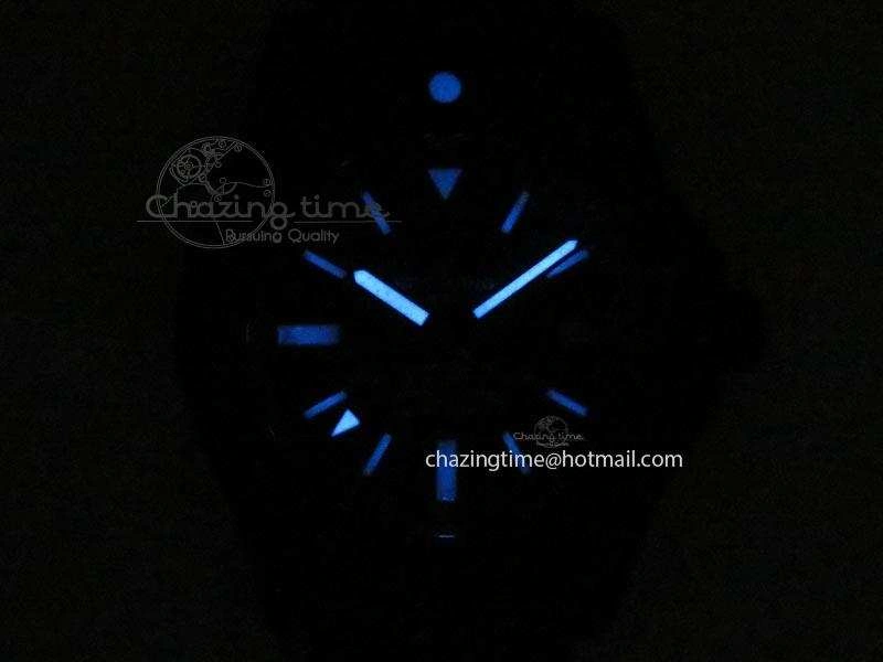 Avenger GMT DLC Black Stick Marker Textured Dial Red Inner Bezel On Leather Strap A Cozy 5768