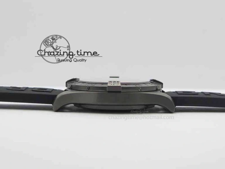 Avenger GMT DLC GF Best Edition Black Sticks Marker Dial On Rubber Strap A Affordable 5734