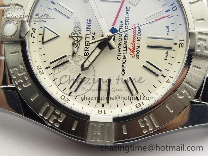 Avenger GMT SS GF 1-1 Best Edition White Sticks Marker Dial On SS Bracelet A Comfortable 5711