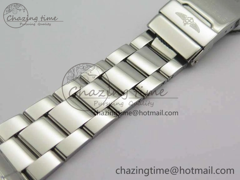 Avenger GMT SS GF 1-1 Best Edition White Sticks Marker Dial On SS Bracelet A Comfortable 5711