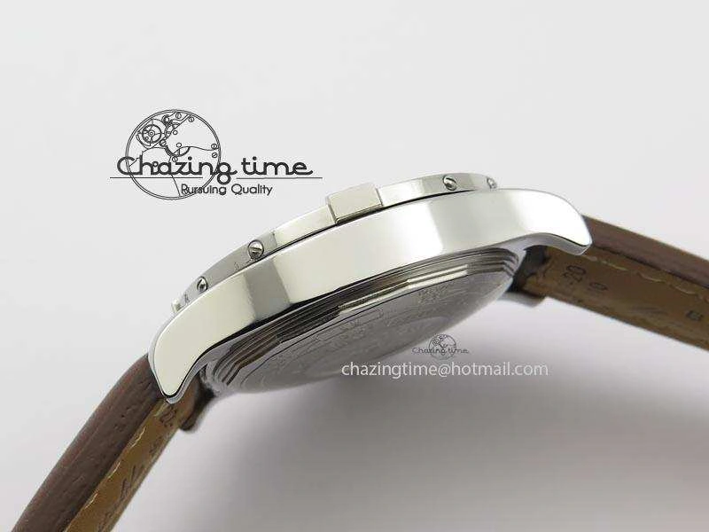 Avenger II GMT SS Black Dial Arabic Numerals Markers On Leather Strap A Refined 5778