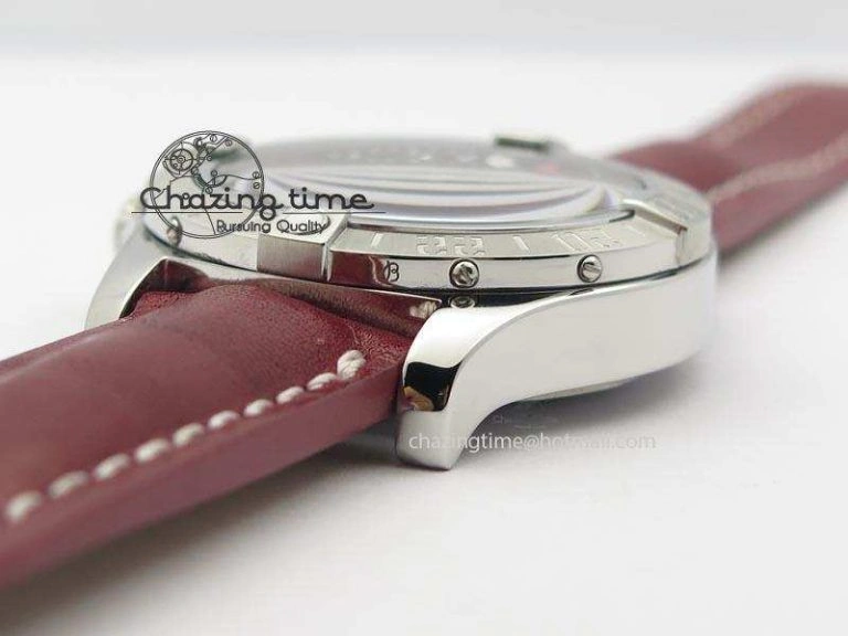 Avenger II GMT SS Black Dial Arabic Numerals Markers On Leather Strap A Refined 5778
