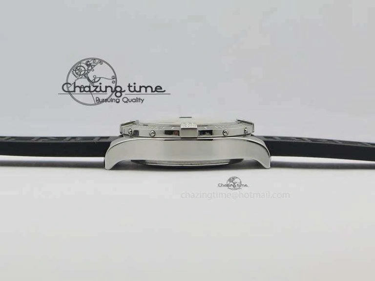 Stretchable Avenger II GMT SS Cream Dial On Rubber Strap A 5786