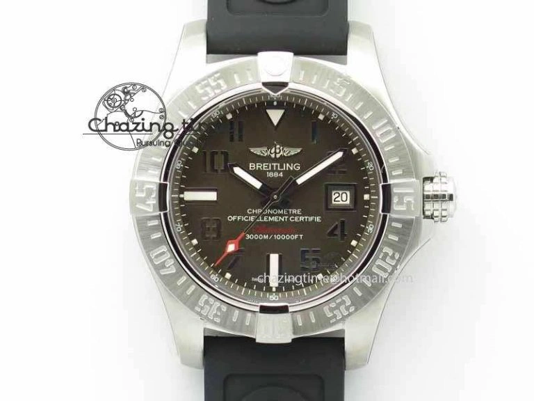 EyeCatching Avenger II Seawolf SS GF 1:1 Best Edition Gray Dial On Black Rubber Strap A 5722