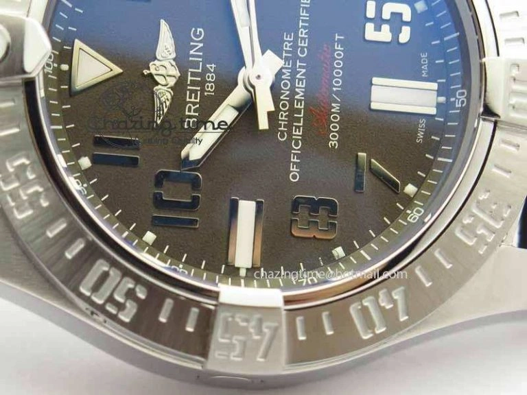 EyeCatching Avenger II Seawolf SS GF 1:1 Best Edition Gray Dial On Black Rubber Strap A 5722