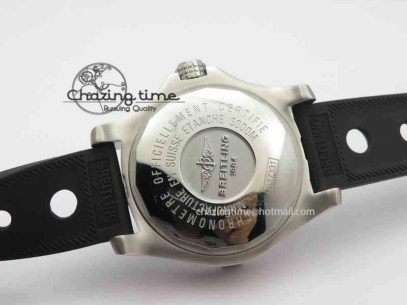 EyeCatching Avenger II Seawolf SS GF 1:1 Best Edition Gray Dial On Black Rubber Strap A 5722
