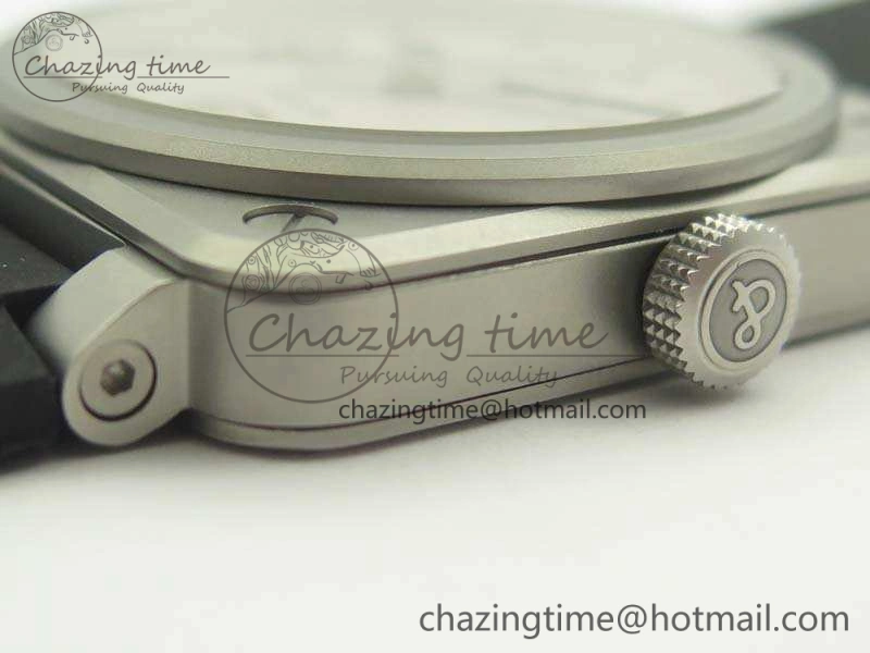 BR 03-92 SS 42.5mm Cream Dial On Rubber Strap MIYOTA9015 V Resilient 5188