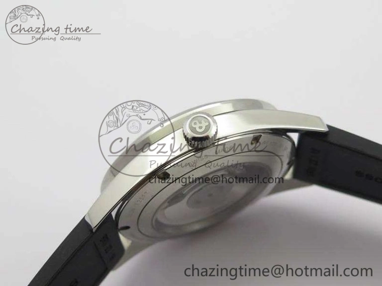Attractive BR 123 GMT 24H SS Black Dial On Black Rubber Strap A 5205