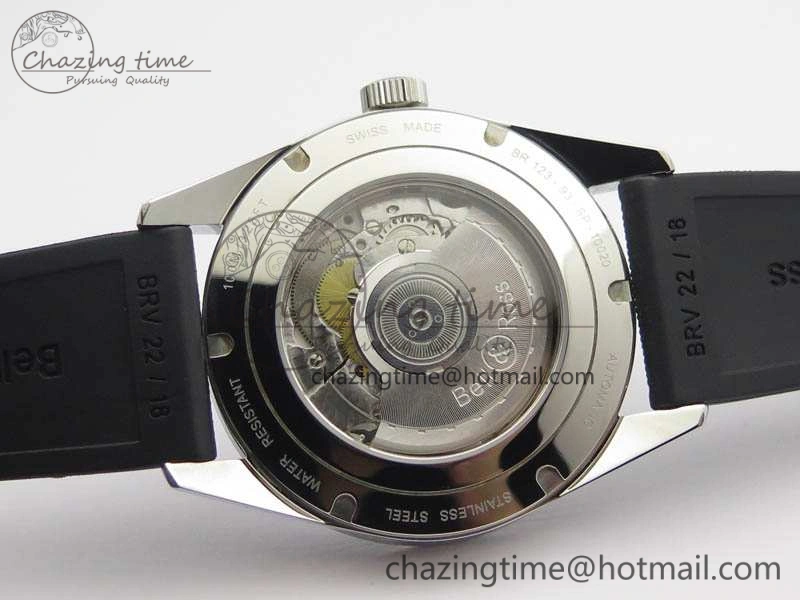 Attractive BR 123 GMT 24H SS Black Dial On Black Rubber Strap A 5205