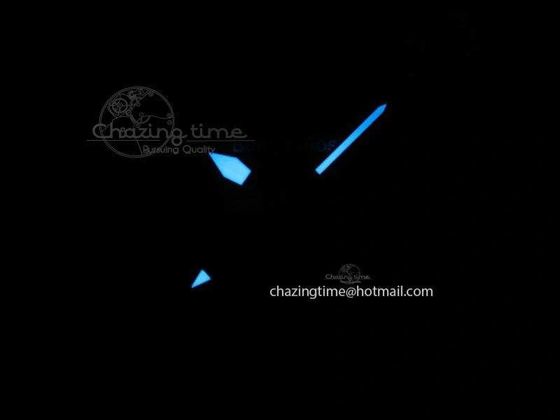BR03-93 GMT SS 42mm Black Dial On Rubber Strap A Modern 4989