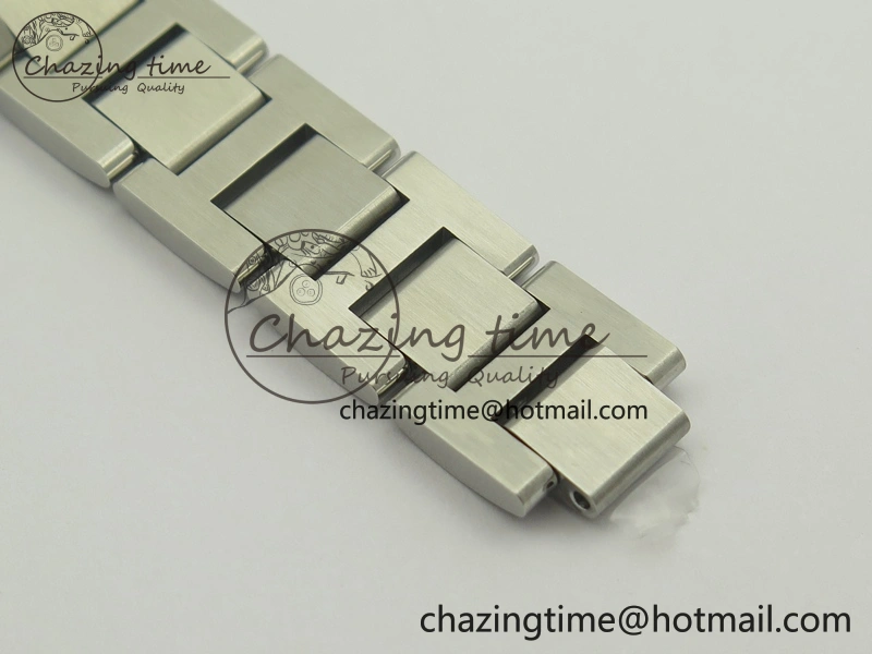 Ballon Bleu 33mm SS Diamond Bezel V6F 1:1 Best Edition White MOP Dial On SS Bracelet Quartz WeatherProof 6240