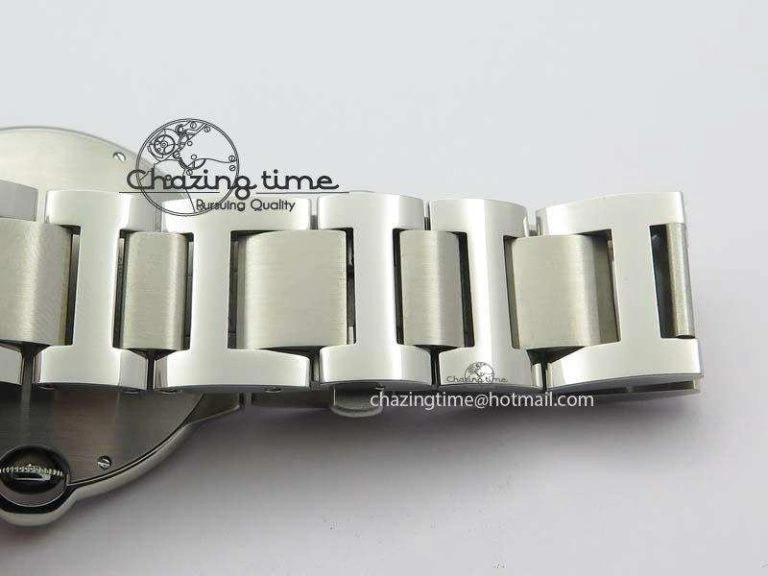 Ballon Bleu 42mm SS V4 V6F 1:1 Best Edition White Textured Dial On SS Bracelet A Reliable 6305