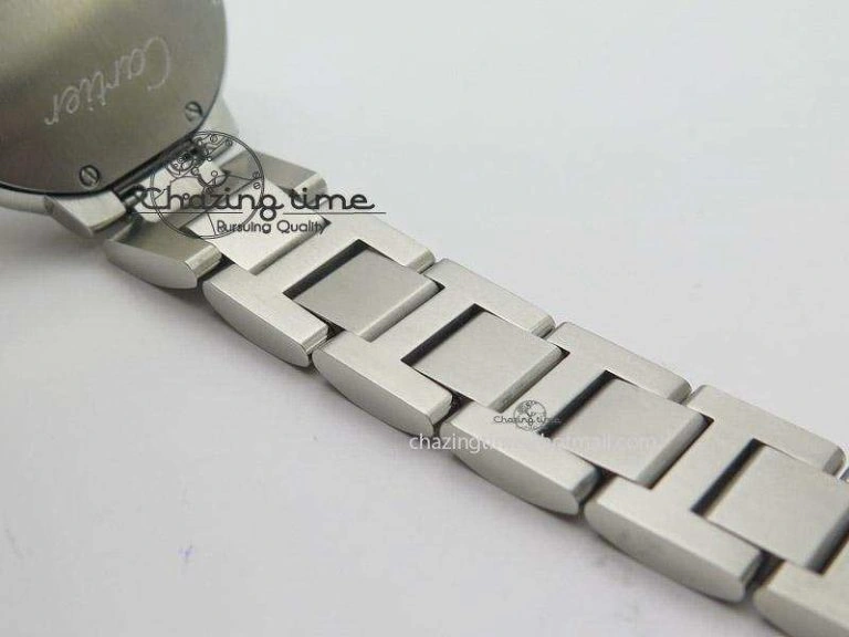 Ballon Bleu Best Edition 33mm SS White Textured Dial On SS Bracelet Ronda Quartz Modern 10787