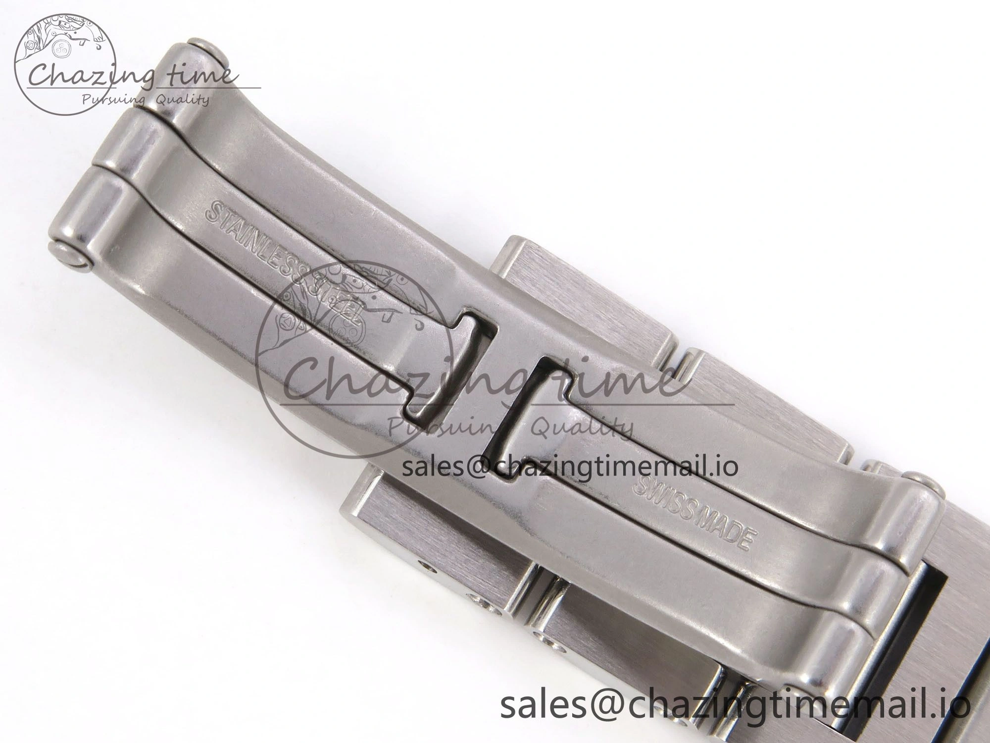 UrbanChic Ballon Bleu Ladies 28mm SS AF 1:1 Best Edition White Dial Big Diamonds Bezel on SS Bracelet Ronda Quartz 5893