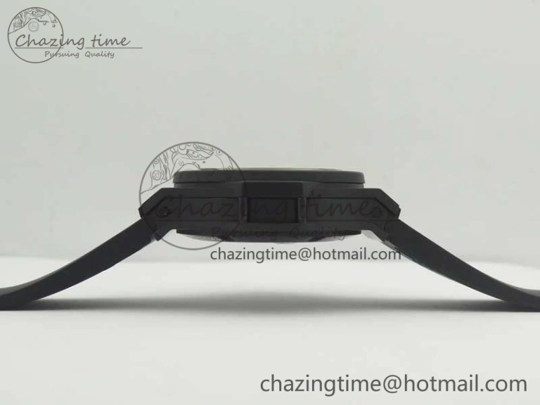 EyeCatching Big Bang 44mm Full Carbon Fiber 3AF CF Dial Silver Markers Hands Black Subdial on Rubber Strap HUB 6889
