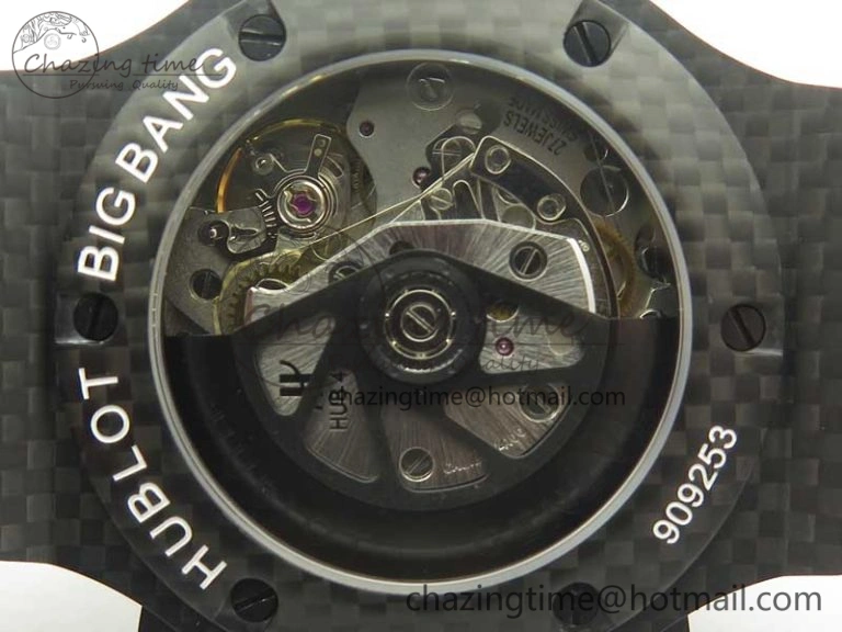Big Bang 44mm Full Carbon Fiber 3AF CF Dial Silver Markers Hands on Black Rubber Strap HUB QuickDry 6894