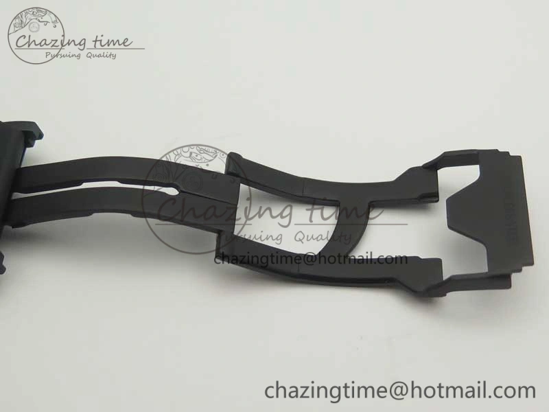 Big Bang 44mm Full Carbon Fiber 3AF Skeleton Dial Black Markers Hands on Black Rubber Strap HUB SmoothTexture 6892