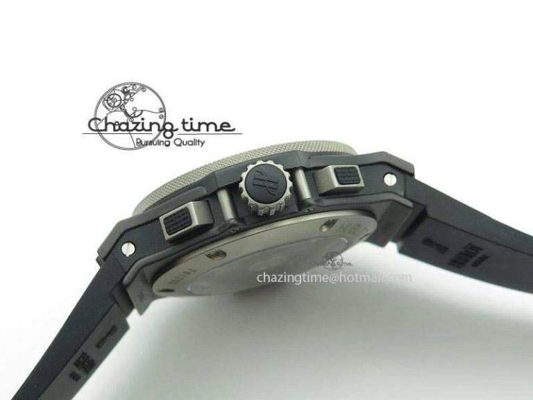 Big Bang 44mm Full Ceramic Evolution Ice Bang on Rubber Strap Youthful 6976