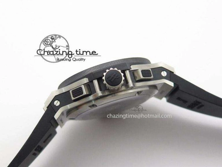Packable Big Bang 44mm Steel Ceramic 2011 on Black Rubber Strap 6974