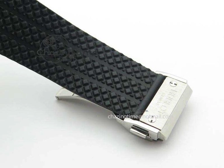 Big Bang Evolution 44mm SS Black Dial Ceramic Bezel On Black Rubber Strap HUB Stretchable 6958