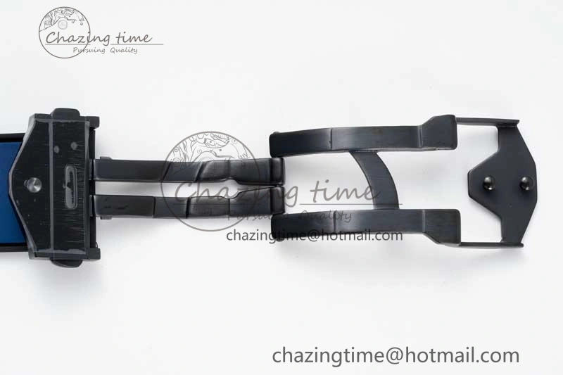 Timeless Big Bang Sang Bleu II Blue Ceramic RSF Best Edition on Blue Rubber Strap A 6762