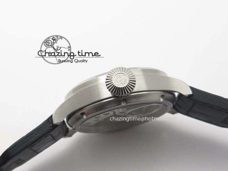 UrbanStyle Big Pilot “Markus Buhler” IW5003 Turbine Movement V6F Best Edition On Leather Strap A 7334