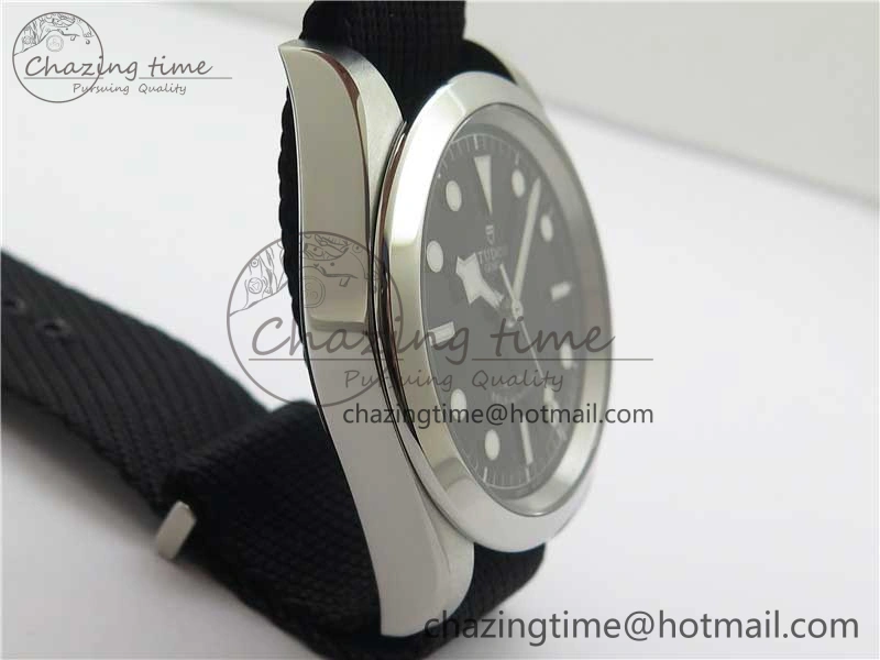 Black Bay 41 SS LF 1:1 Best Edition Black Dial on Black Nylon Strap A Affordable 9754