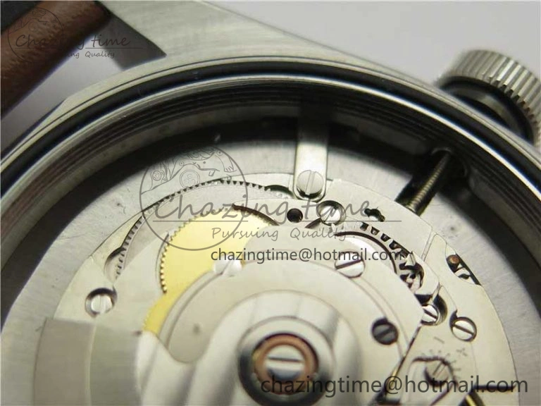 Durable Black Bay 41 SS LF 1:1 Best Edition Silver Dial on Brown Leather Strap A 9744