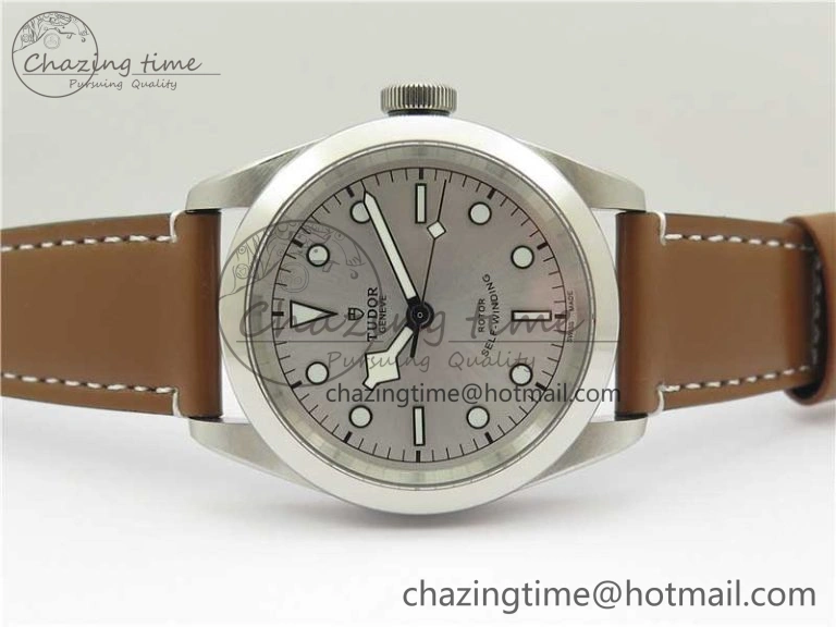 Durable Black Bay 41 SS LF 1:1 Best Edition Silver Dial on Brown Leather Strap A 9744