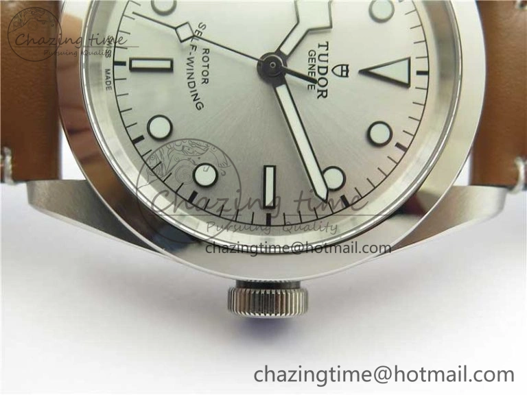 Durable Black Bay 41 SS LF 1:1 Best Edition Silver Dial on Brown Leather Strap A 9744