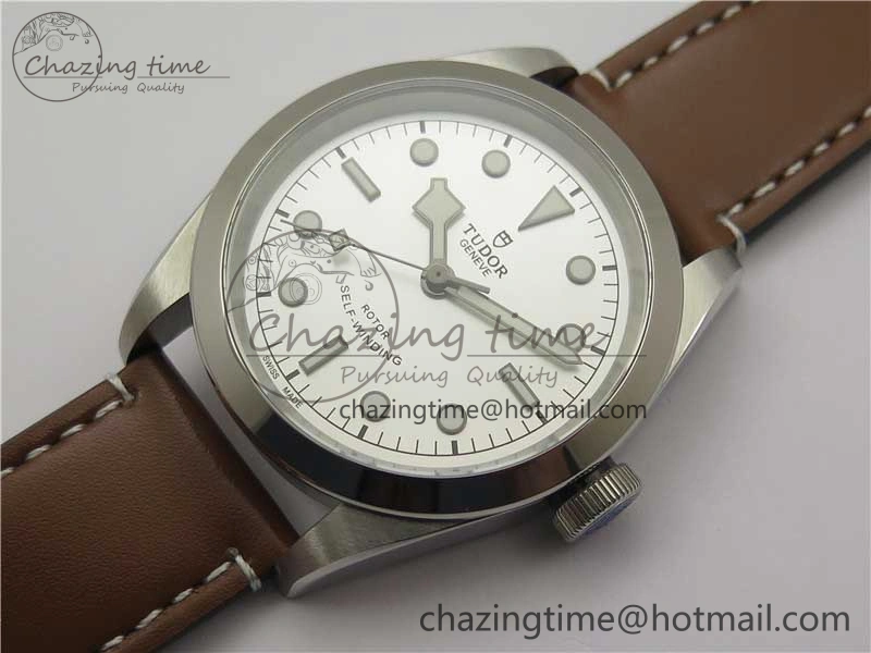 Durable Black Bay 41 SS LF 1:1 Best Edition Silver Dial on Brown Leather Strap A 9744