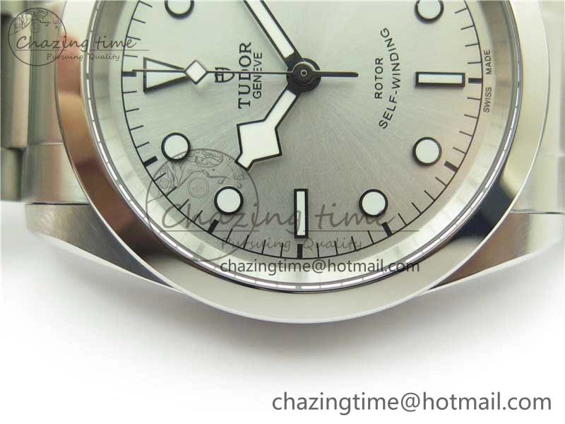 Black Bay 41 SS LF 1:1 Best Edition Silver Dial on SS Bracelet A Premium 9750