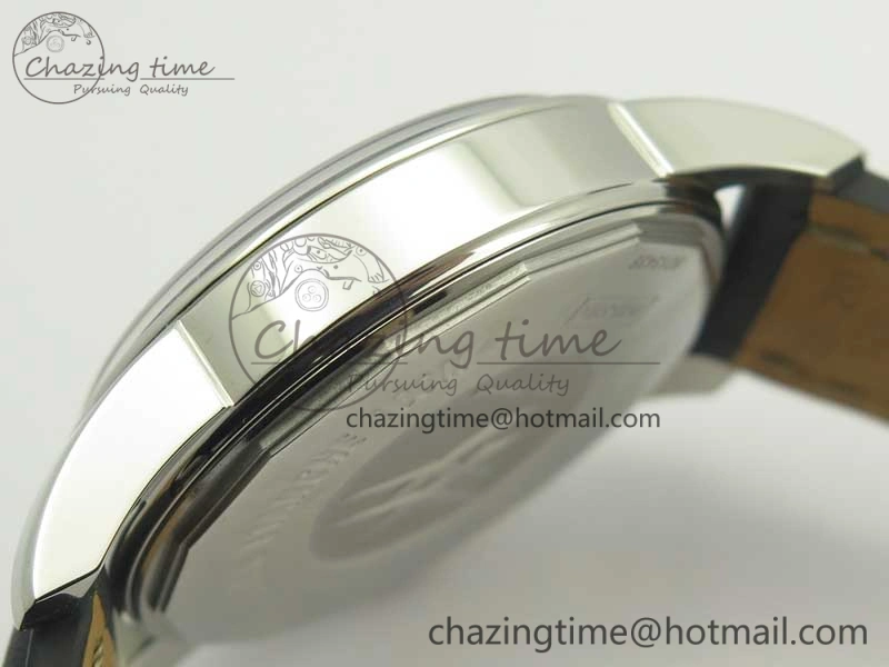 Sustainable Breitling Transocean Day & Date SS V7F 1:1 Best Edition Silver Dial on Black Leather Strap A 5621