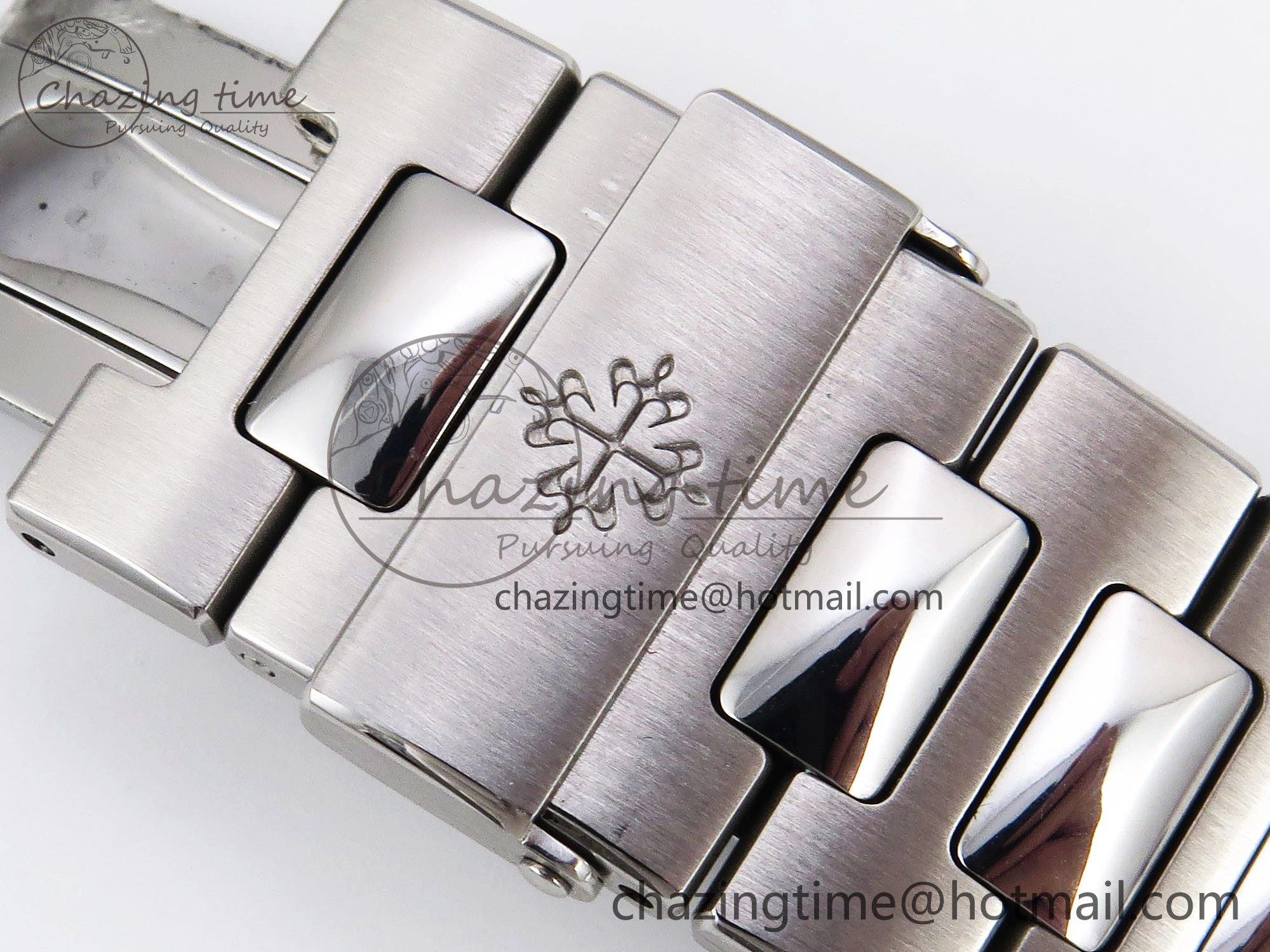 TravelReady CUSTOM MODDED NAUTILUS 5711 1A SS SWF 1:1 BEST EDITION BLUE DIAL ON SS BRACELET VSV Engravings 10855
